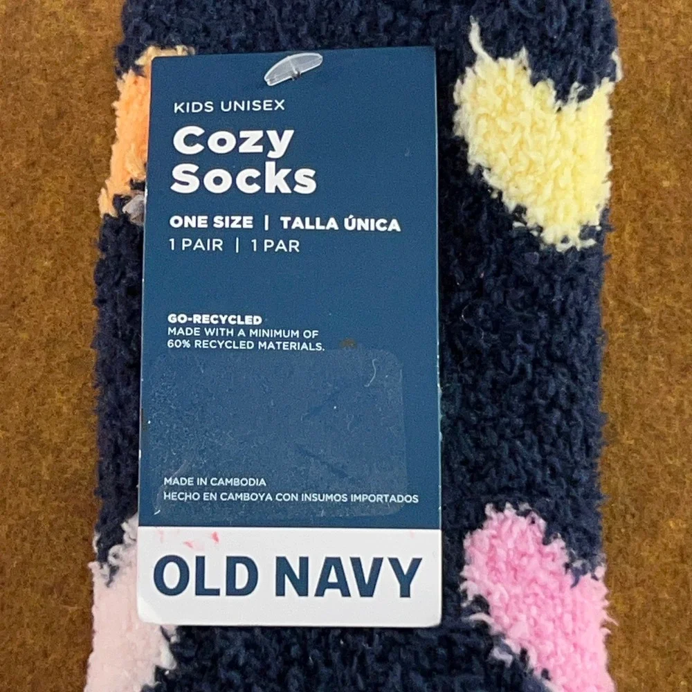 Old Navy Kids OS Navy Blue Heart Pattern Fuzzy Gripper Cozy Socks NWT
